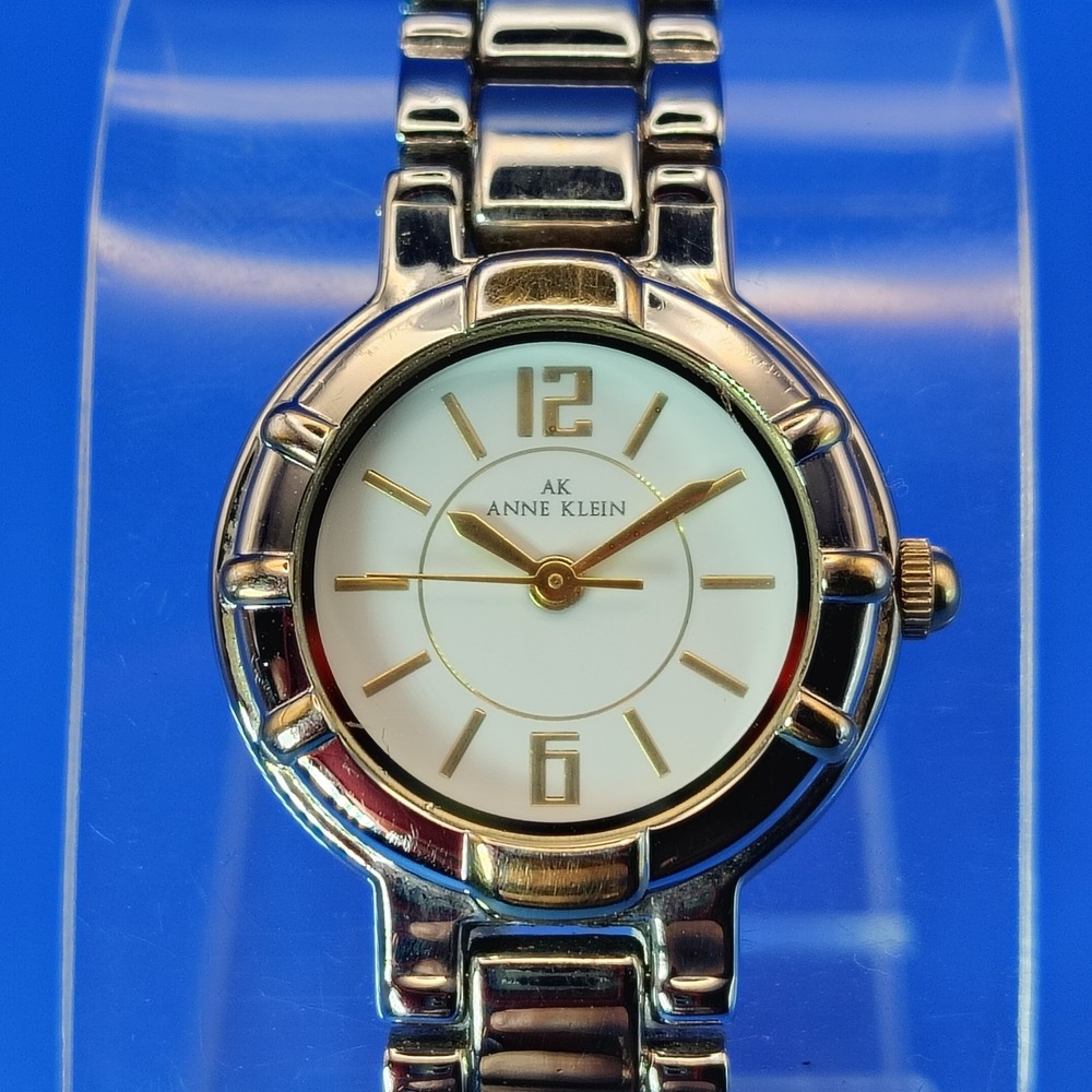 Vintage 1996 Anne Klein Y121E 23mm Women's Quartz Dress Watch W/ Near Mint